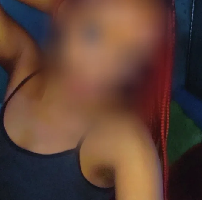 Alma, 23