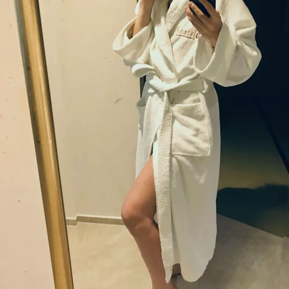 Iina, 36