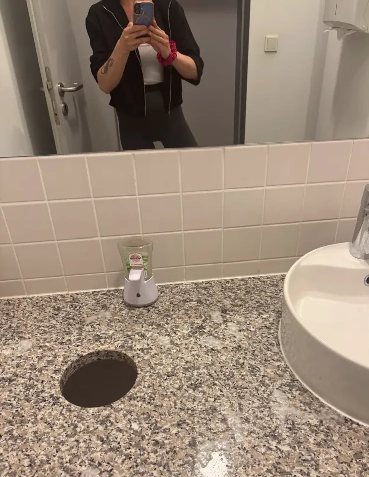 Leena, 39