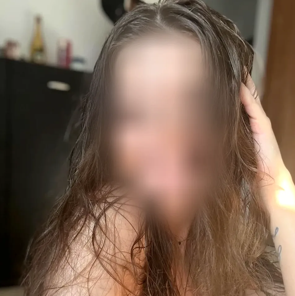 Veera, 19